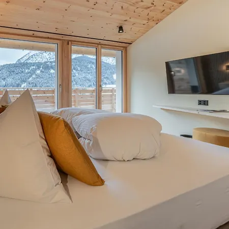 Отель Bellaval 3*