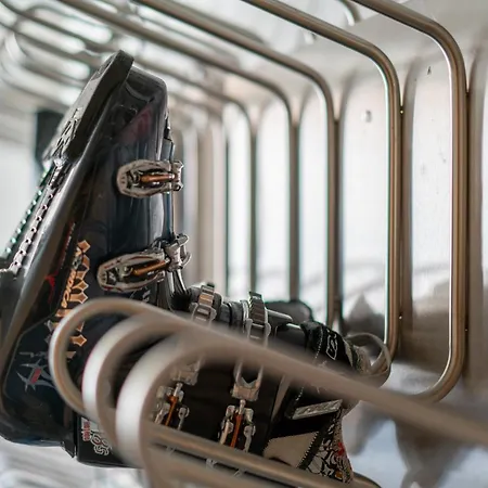 Отель Bellaval 3*