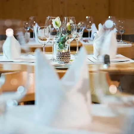 Bellaval 3* Скуоль