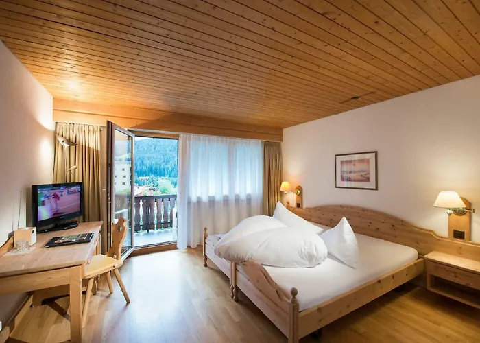 Bellaval Hotel Scuol